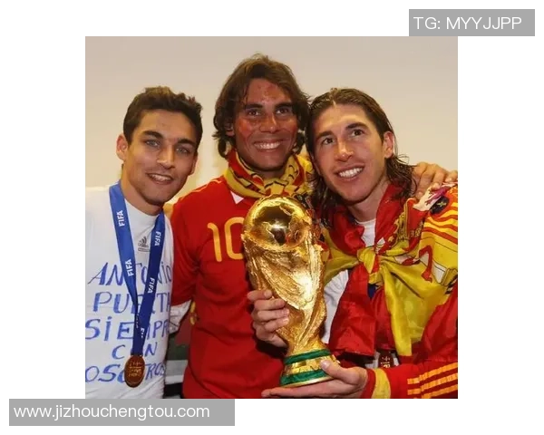 足球场上的传奇人物与他们的辉煌瞬间 足球场上的传奇人物与他们的辉煌瞬间