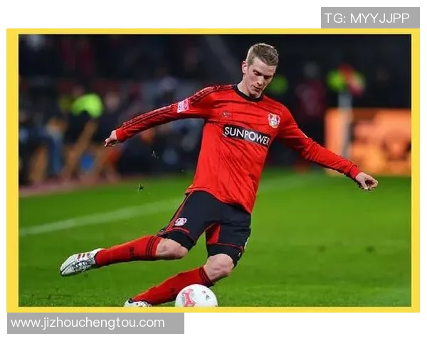 足球明星告别时刻高清图片回顾展现他们的辉煌与感动瞬间 足球明星告别时刻高清图片回顾展现他们的辉煌与感动瞬间