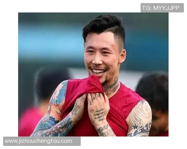 足球明星的个性表达:纹身背后的故事与意义 足球明星的个性表达:纹身背后的故事与意义